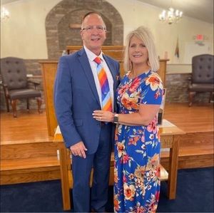 Meet your Posher, Robin